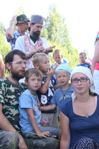 Супруги Крыловы  со своими детьми